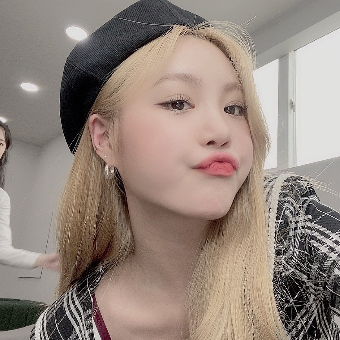 official_i_dle's tweet photo. [#수진] 오~랜~만~에💜

https://t.co/7V9ZQ5mdyB https://t.co/AKlNgRF2o7