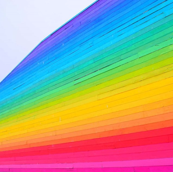 TrueColours_US's tweet photo. Today, we're looking on the bright side and you should too! Tag someone that needs this reminder below! 🌈🥂
.
Photo x @__nite__lite__ #truecolourscava https://t.co/naziVjCmvA