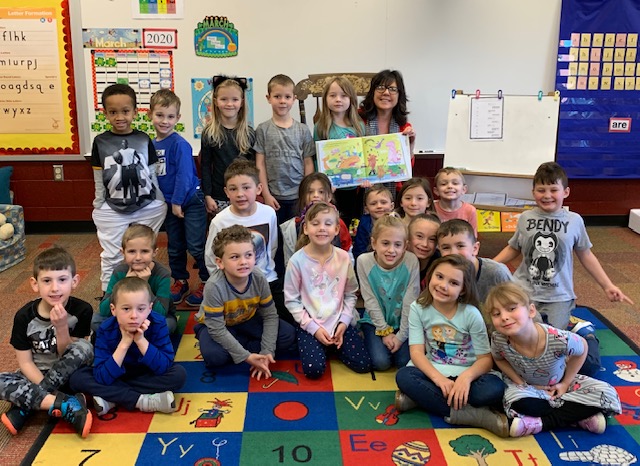 hempfield's tweet photo. More photos of our guest readers who stopped into classrooms throughout the district yesterday to celebrate #ReadAcrossAmerica & #ReadAcrossPA with Hempfield elementary students. π#HSDPathways #PublicSchoolProud #SchoolsThatTeach #PASuccess https://t.co/GEiW099jad