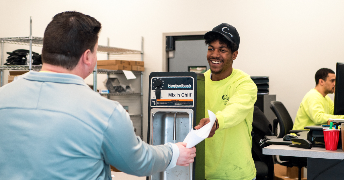 ClarkServiceGrp's tweet photo. Today is "I Want You to be Happy" Day...and yes, that is a real thing. Why should we limit this to just one day? We want YOU, our customers, to be happy every day! #DontWorry #BeHappy #CustomerService #GetClarkd #HereToServe https://t.co/wEafkh48Ju