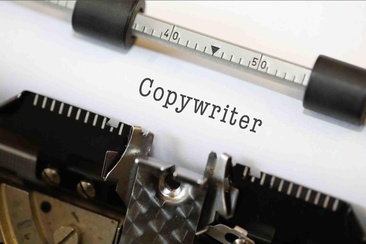 tagcomunication's tweet photo. #copywriting è il servizio che prevedere la produzione di contenuti testuali a fini pubblicitari, secondo criteri di comunicazione e strategie di marketing
#press #blogger 

#tagcommunication #marketing #communication #webagency https://t.co/KxqH898QVr