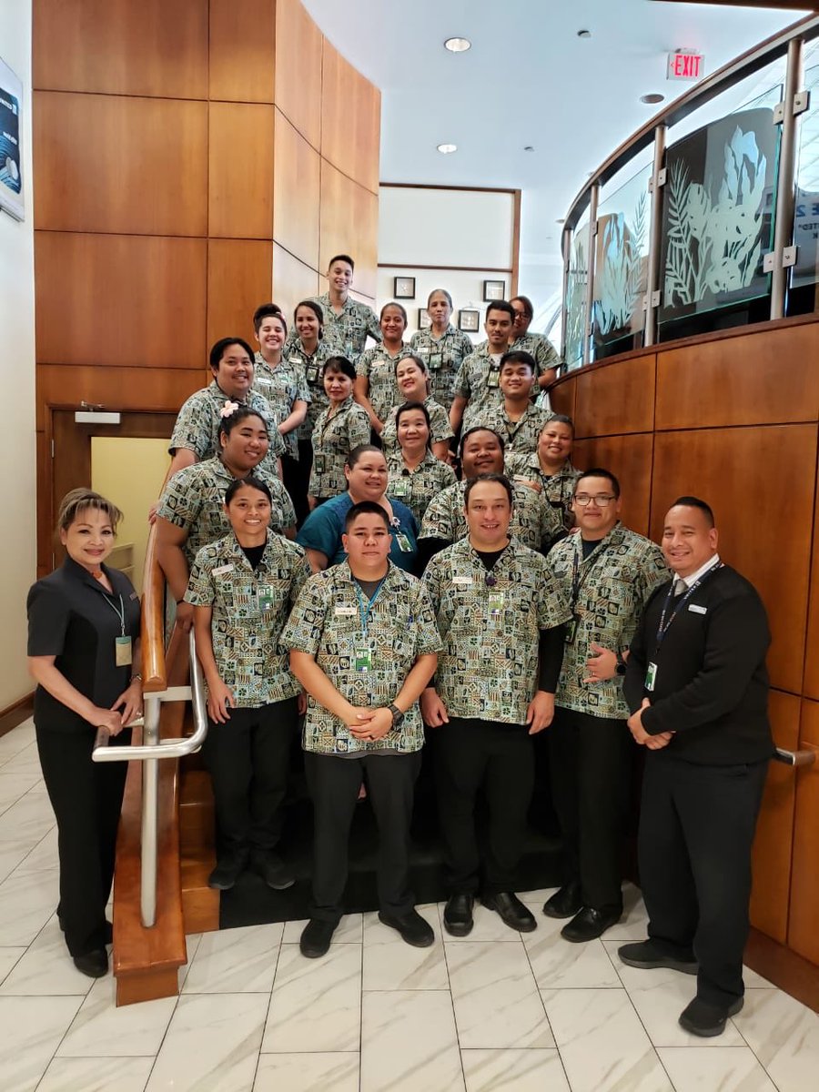 bythebeach05's tweet photo. Our amazing #teamguam has new uniforms 🙌🏻. Ready to greet you at the United Club. @justinmarion78 @EllieSandlin @weareunited @sodexoUSA #smiles https://t.co/W27CSJsF5W