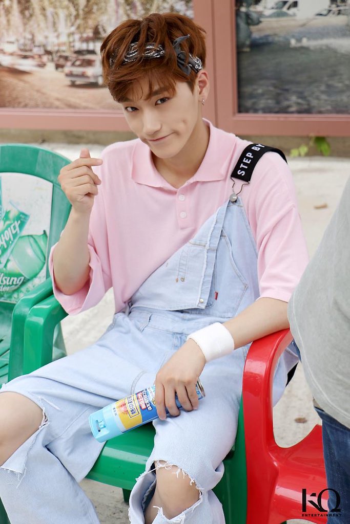 Choi San& #39;s dimplesA Thread