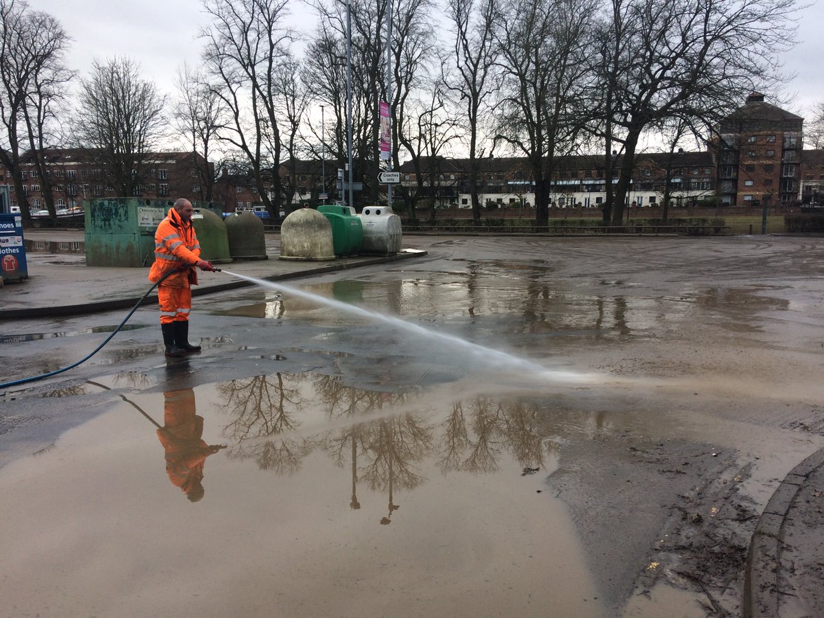 Our frontline crews are now focussing on the flood clean up operation. They're currently cleaning St George's Car Park in the city centre. York #OpenForBusiness