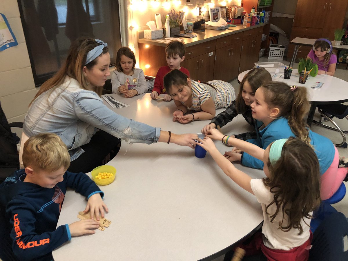 itsajoy15's tweet photo. Shout-out to the high levels of engagement &amp; excitement during math rotations in first grade today. These kids LOVE learning w @HaleyTemple11! #subtraction #letsplayandlearn @goMercerEagles @FHSchools https://t.co/3MpqONj8kU