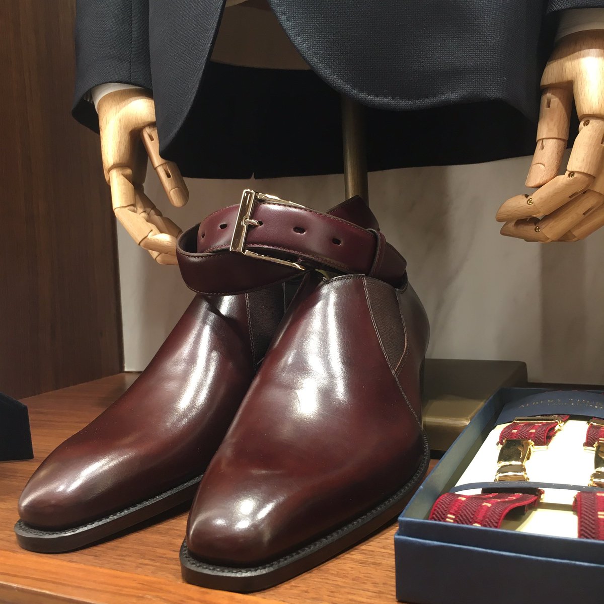 Story The Study בטוויטר Men S New Tailored Model スマートな装いにはスマートな靴を ご提案する足元は 三陽山長のサイドエラスティック 容乃介 です ストレスフリーなスーツスタイルには 足元にも脱ぎ履きのしやすい一足を ストスタ 三陽商会 Story The Study בטוויטר Men S New Tailored Model スマートな装いにはスマートな靴を ご提案する足元は 三陽山長のサイドエラスティック 容乃介 です ストレスフリーなスーツスタイルには 足元にも脱ぎ履きのしやすい一足を ストスタ 三陽商会