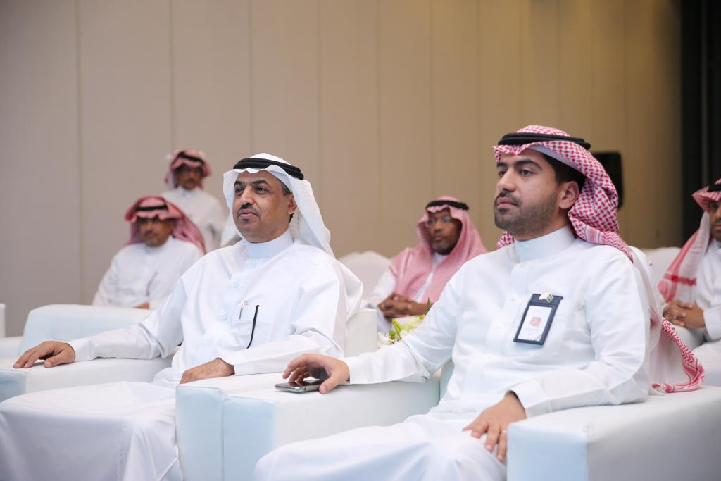 MOE_RYH's tweet photo. مساعد مديرعام #تعليم_الرياض للشؤون المدرسية د.حمدان العمري يفتتح فعاليات المعرض السنوي"غراس 2"والذي تنظمه إدارة التجهيزات المدرسية على مدى يومين بنادي الشركة السعوديةللكهرباء,بحضورمدير التجهيزات المدرسية أ.حسن المغامس وعدد من القيادات التعليميةومشرفي الإدارةوأمناء مصادر التعلم https://t.co/verTNZ1bj8