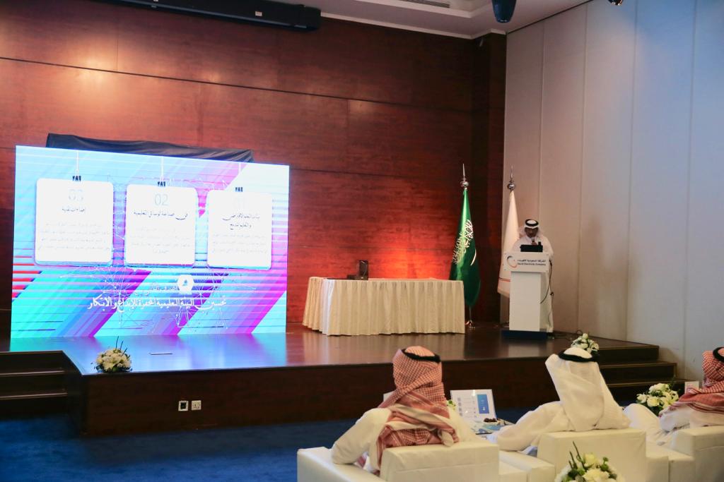 MOE_RYH's tweet photo. مساعد مديرعام #تعليم_الرياض للشؤون المدرسية د.حمدان العمري يفتتح فعاليات المعرض السنوي"غراس 2"والذي تنظمه إدارة التجهيزات المدرسية على مدى يومين بنادي الشركة السعوديةللكهرباء,بحضورمدير التجهيزات المدرسية أ.حسن المغامس وعدد من القيادات التعليميةومشرفي الإدارةوأمناء مصادر التعلم https://t.co/verTNZ1bj8