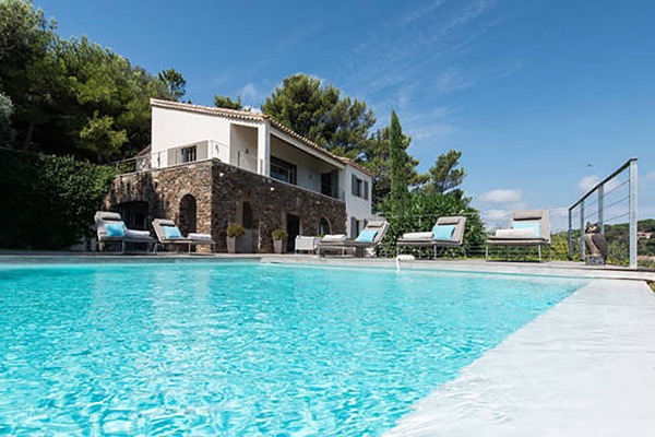 CotedAzurVillas's tweet photo. New Day! New Pool!
π¦
Villa Infinity - Ramatuelle
π¦
https://t.co/Q7Zd7Yb4vf
π¦
#cotedazurvillas #infinitypool #sainttropez #pooloftheday #happyholidays https://t.co/kSfbtqUPTb