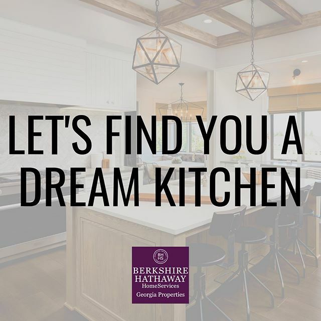 Derece's tweet photo. Did you know you can buy NEW Construction homes under $400,000 in Buford city limits right now? And Hall county is BOOMING with new construction. Maybe it’s time for something new 😉 https://t.co/zL6TB1EIxm