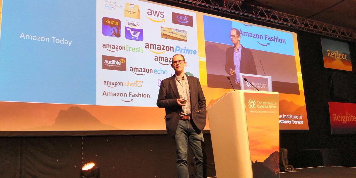 instituteofcs's tweet photo. Adam Koffler, World-Wide Customer Service Support Director at @AmazonUK describing their approach to Customer Service: "We make sure our agents have guiding principles and are empowered to do the right thing for our customers" 

#ICSConf2020 #CX #customerservice #retail #CE https://t.co/fakuynALGP