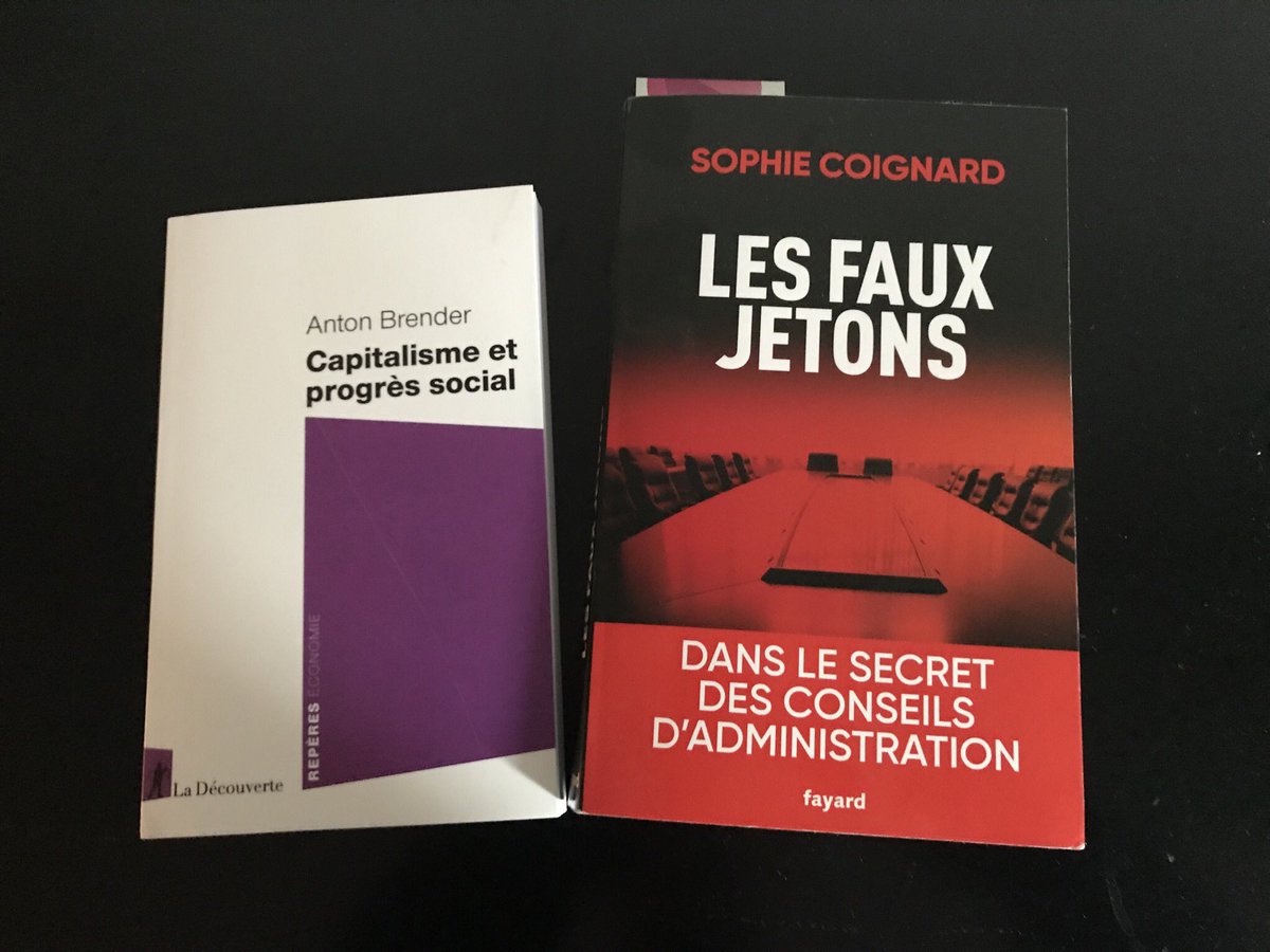 LoussertAlex's tweet photo. Je fais un point lecture 😉 voilà, deux livres intéressants à lire : Capitalisme et progrès social d’Anton Brender &amp; Les faux jetons de @SCoignard https://t.co/LBrlOfnYhb