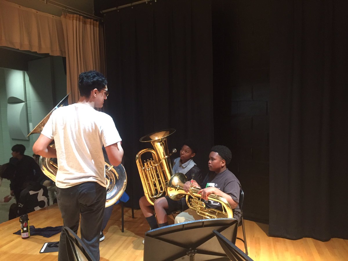 HSMSBands's tweet photo. The UNCG Horn studio, under the direction of Dr. Abigail Pack, came to HSMS to perform and work with our students!  @HollyShelterMS @NhcsArts https://t.co/L8jNjmU7qb