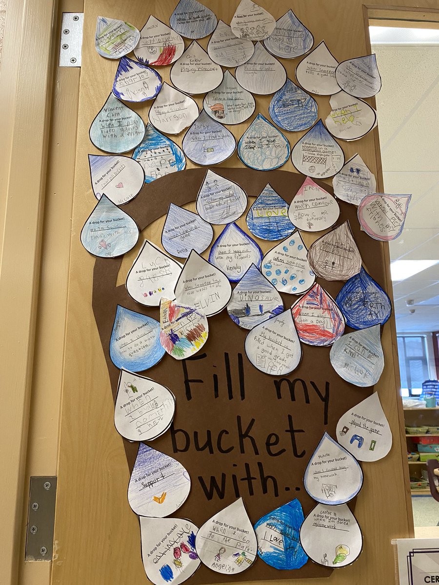 HighgateKinder's tweet photo. Thank you to our Grade 7/8 learning buddies for helping us learn many new ways to fill our buckets and the buckets of others #KindnessMatters #kindnesscounts @HighgatePS What can you do to fill someone’s bucket? https://t.co/Fol99Z1Y6q