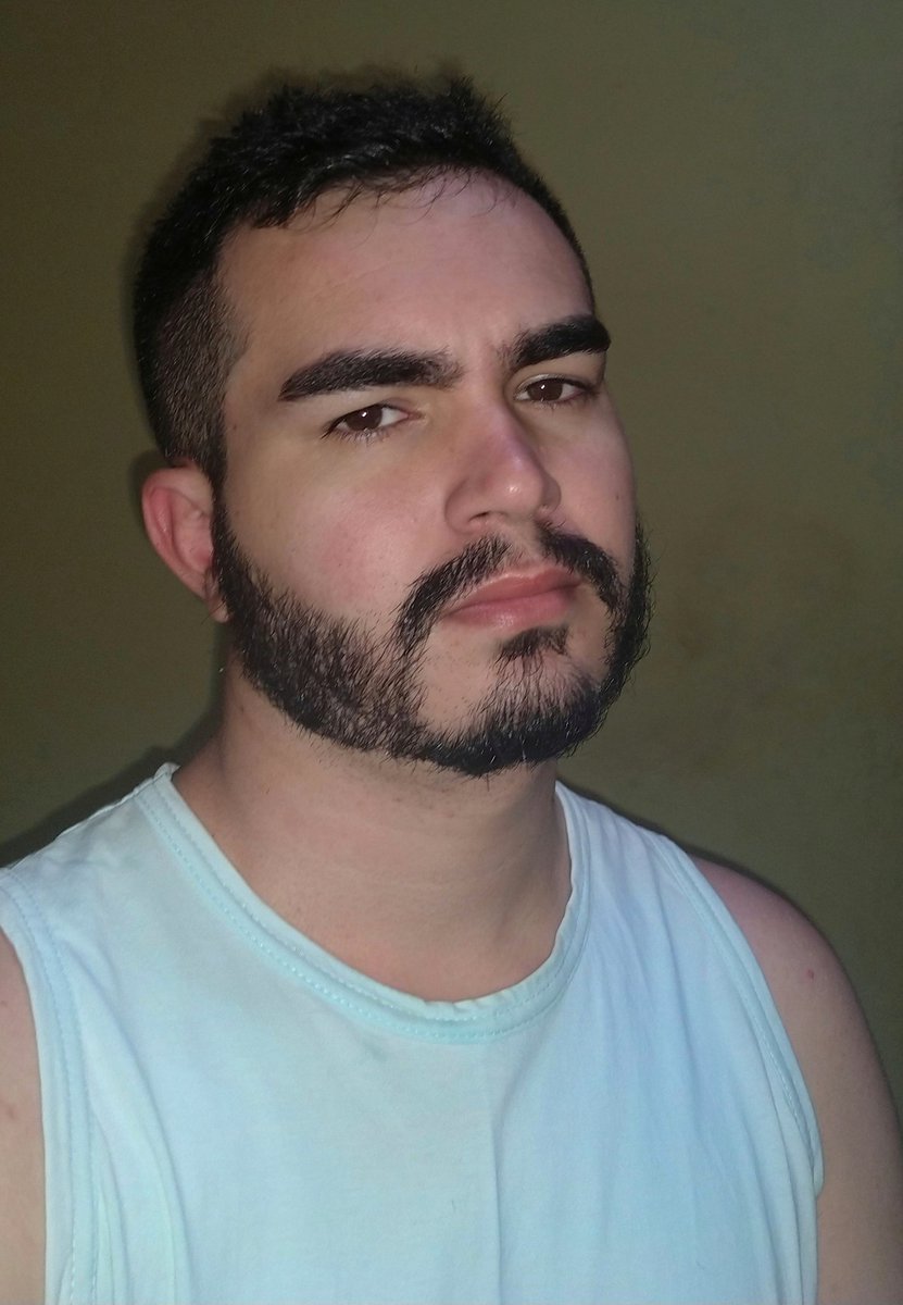 lledraj's tweet photo. #photooftheday #happy  #gratidão #selfie #tumblr #instalike #style #likeforlike #pridebr #life #instagay #bestoftheday #instagram #barbudos #barbudosbr #barbashot #men #pride🏳️‍🌈  https://t.co/rbrCSHOXQA https://t.co/B32mO30Qe6