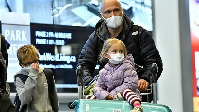 TV_COL's tweet photo. EL NUEVO CORONAVIRUS SUPERA LOS 3.000 MUERTOS .
La epidemia del nuevo coronavirus, que superó este lunes los 3.000 muertos, sigue progresando en el mundo a un ritmo más rápido, en pleno contexto de temor mundial sobre sus consecuencias para la economía.
.
La epidemia del covid… https://t.co/8XQSzPQOKh