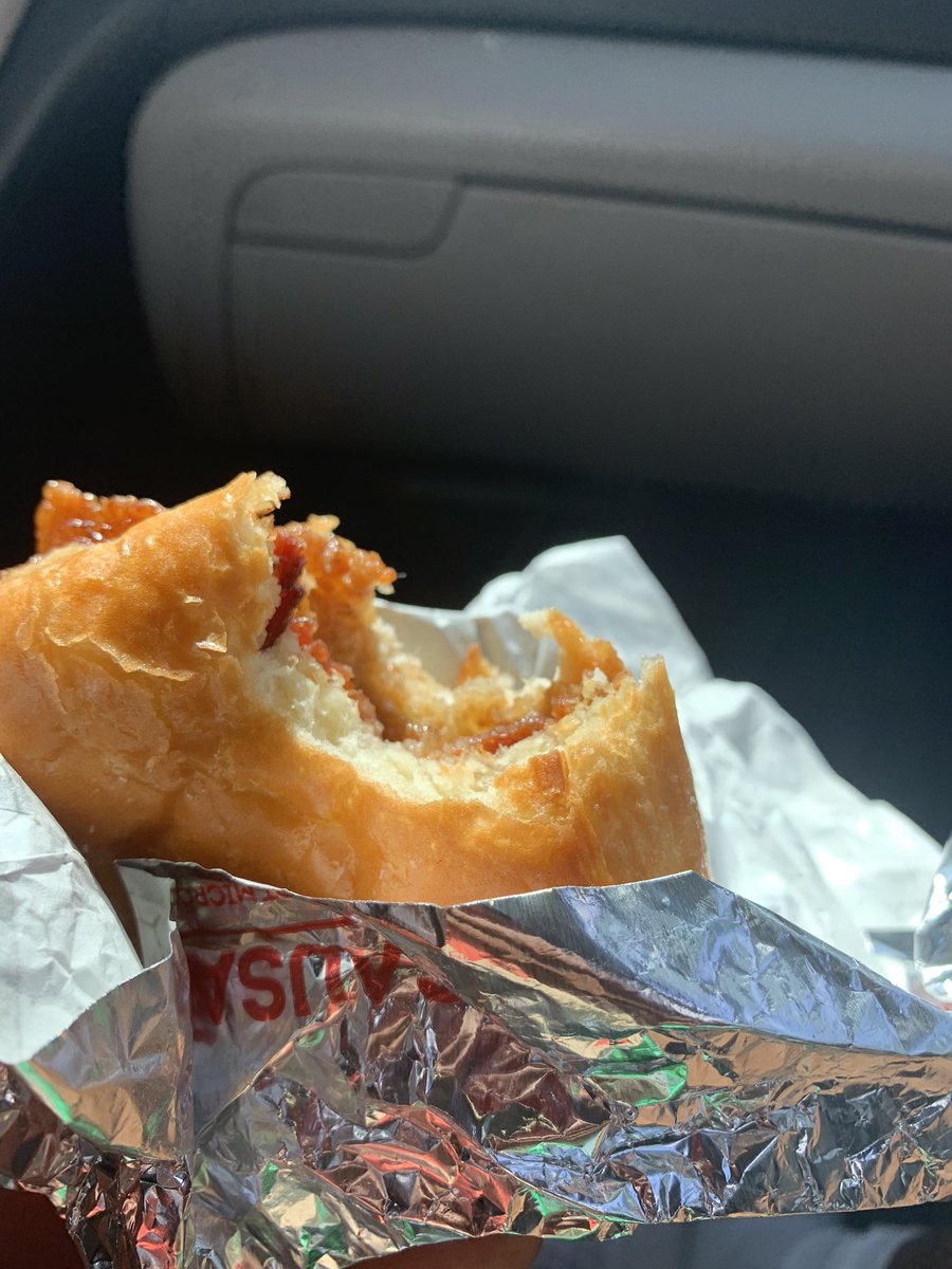 kahonabo's tweet photo. For now on Breakfast 🥐 🥓 🍗 🍁 at @Wendys... I jst felt like Christopher Columbus the version that discovered the new world tho cuz I jst discovered @Wendys servers breakfast https://t.co/fBExXJKMM8