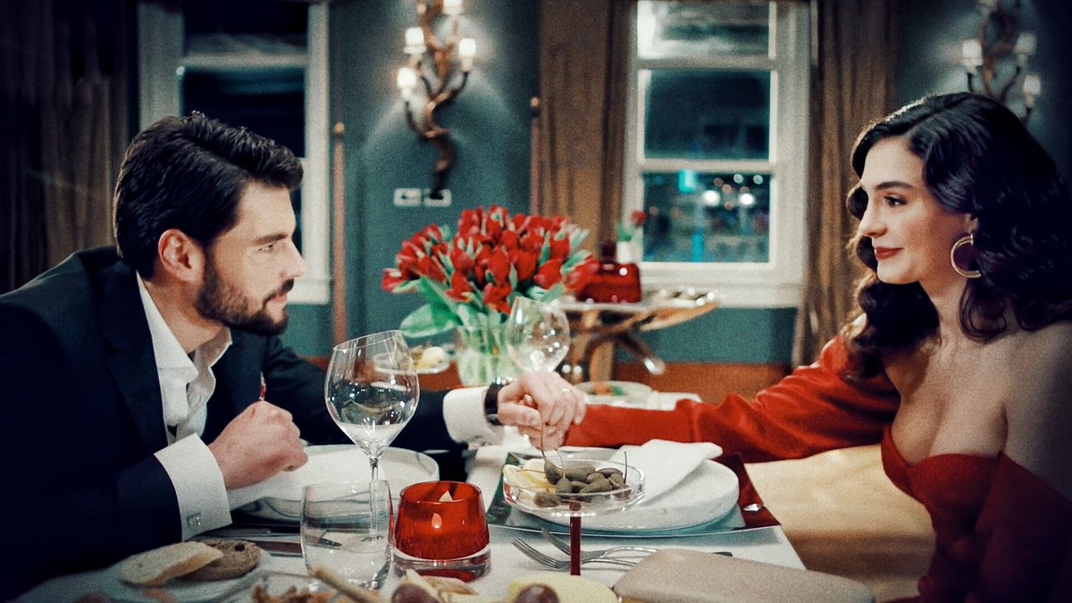 Askofficial_fan's tweet image. ♥@rebrusahin @akinakinozu #Ebruşahin #Akınakınözü #Hercai #hercaidizi #Reymir #miranaslanbey #miran #reyyanşadoğlu #reyyan
#diziler #dizi #turkıshserial #türkdizileri #design #designer #edit #art #efect #love #story
