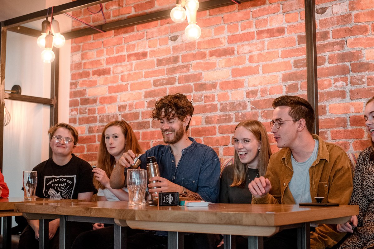 YSJSU's tweet photo. Tonight, @YSJWRU are hosting the Big Quiz to raise money for @alzheimerssoc!

Entry is £2 per person and teams can be as big or small as you want. The 1st placed team wins a bottle of vodka! 🎉

The quiz starts at 7pm, don't miss out 👉 https://t.co/yqYk3c4HD3 https://t.co/rNMQ4wnIEL