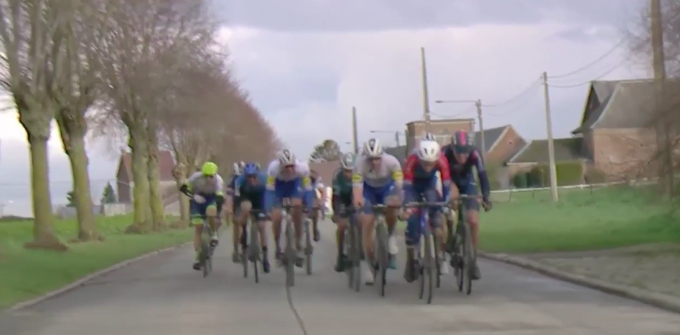 #LeSamyn - spurt met een kopgroep van 11 man - Winner HOFSTETTER