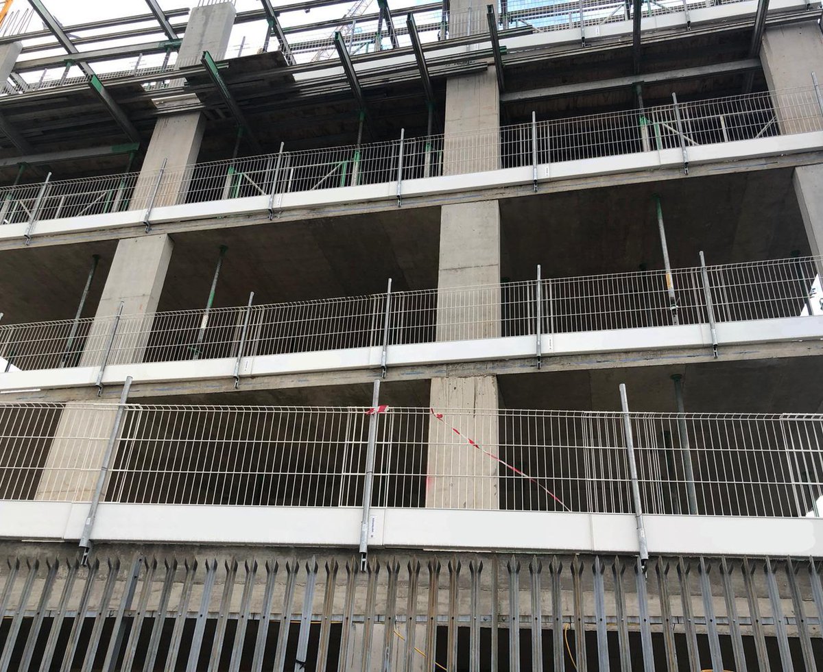 Vertemax_Inc's tweet image. Our V – #BarrierSystem has a strong reputation worldwide for its #safety &amp;amp; versatility. For many this system has become a well-trusted staple. 

Components provide solutions for many applications including drilling, clamping &amp;amp; cast-in

buff.ly/38hGYMO

#Vertemax