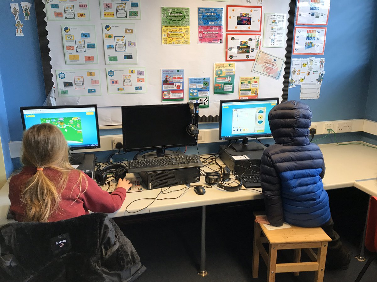 Jonest84's tweet photo. @kodable @MalpasCourt we had a go at Coding Mission 1 today 🙂  #kodable #fuzzy #codingmission @codeclubWales @CodeClub https://t.co/TTFQ7gzllh