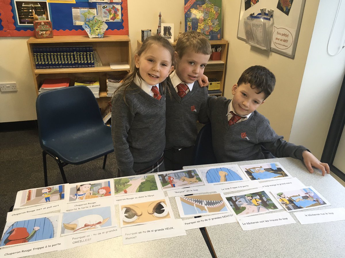 YMS_Languages's tweet photo. Y1 have enjoyed reading Le Petit Chaperon Rouge in their French lessons. Today they worked really well in their teams matching the pictures and the sentences to retell the story. Super collaboration ! https://t.co/XbU6zBqfHH