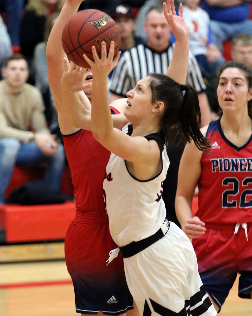 gv_wbb's tweet photo. Join us in wishing gritty junior baller, Jordan Kraemer, a very happy 21st birthday! 👀🛶🥳 #DrivenWithin #HappyBirthday https://t.co/2WI2129I6O