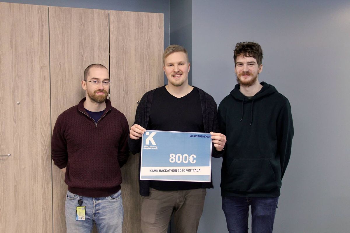 RadicalRedGames's tweet photo. Hi, we are Radical Red Games! 

Our story began with us winning the KAMK Hackathon 2020 @KajaaniAMK where we created the prototype for KAMKBALL which you can now play here https://t.co/yjxJNhI4r5. 

Have fun playing! 

#kamk #kamkball #gamedev #games #indiedev #madewithunity https://t.co/aSfFQwqKVS