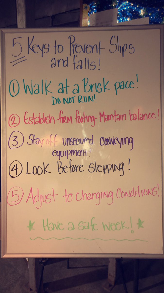 upsgypsy's tweet photo. Always look before stepping. #guardgate #upssafety #chsp #harveyups https://t.co/UZPtnlMuvX