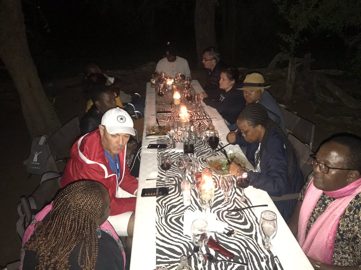 Bush Brai for dinner. Come with us on our group tour and experience such.
.
#bushbrai #limpopotourism #southafricantourism #lagostourism #tourtheworldwithbiadroittours