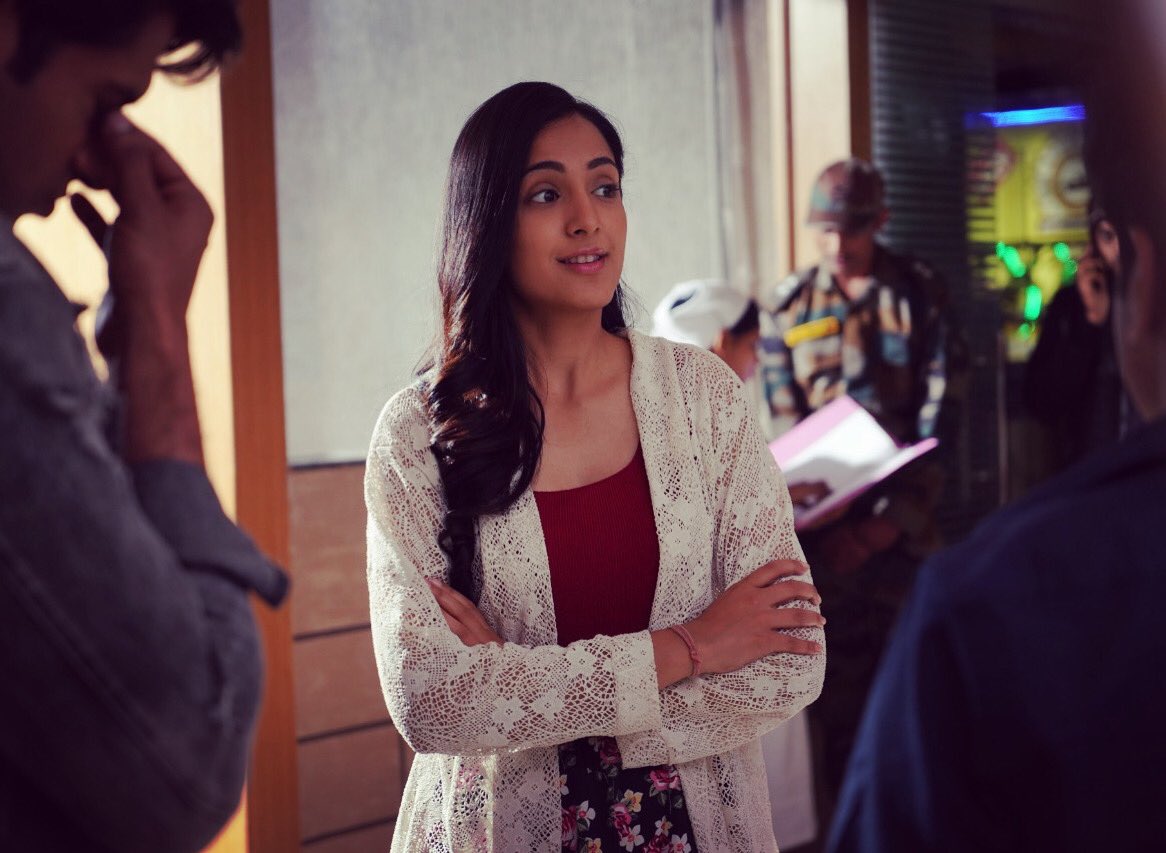EDKVS2_Official's tweet photo. Wishing Kanikka Kapur very happy birthday. May all your hopes &amp; dreams come true and your future be filled with happiness.

@kanikkakapur https://t.co/gCSihDky41