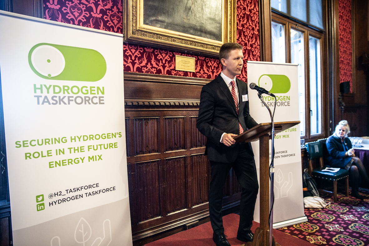 h2ukorg's tweet photo. Thanks again to all attendees at yesterday's Parliamentary Launch of the #hydrogentaskforce, and to our members: @ArupGroup, @baxiboilers, @boconline, @BNPParibas, @Arval_UK, @BP_plc, @CadentGasLtd, @DBDLimited, @ITMPowerPlc, @Shell, @StorengyUK.
#hydrogen #NetZero https://t.co/XAX9HFX6bu