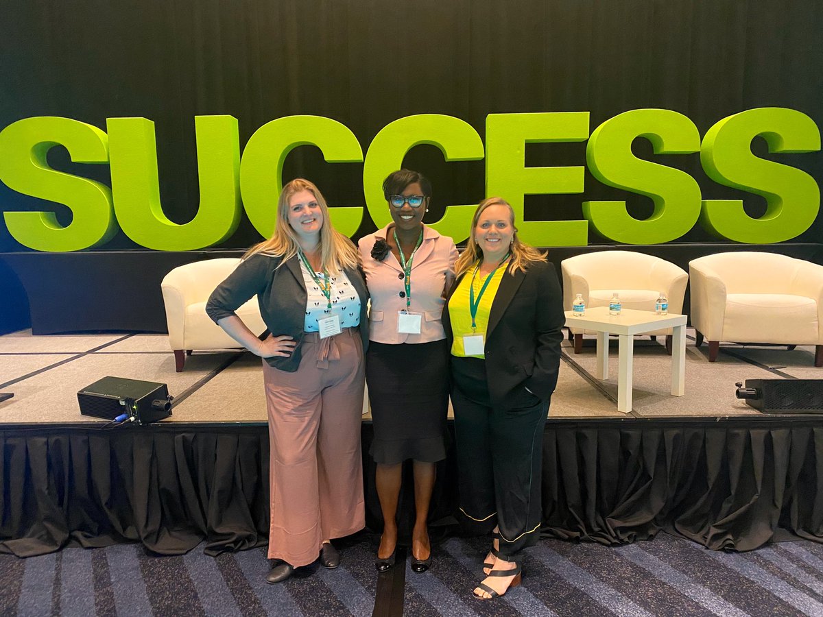 TSinCollege's tweet photo. The Take Stock in College team kicked off the month of March by attending the third annual @NSSConf: Innovators & Innovations in Higher Education, cohosted by @USouthFlorida and the @FLConsortium in warm sunny Tampa. #studentsuccessconf #TakeStockinCollege https://t.co/bRHiWLGmoa