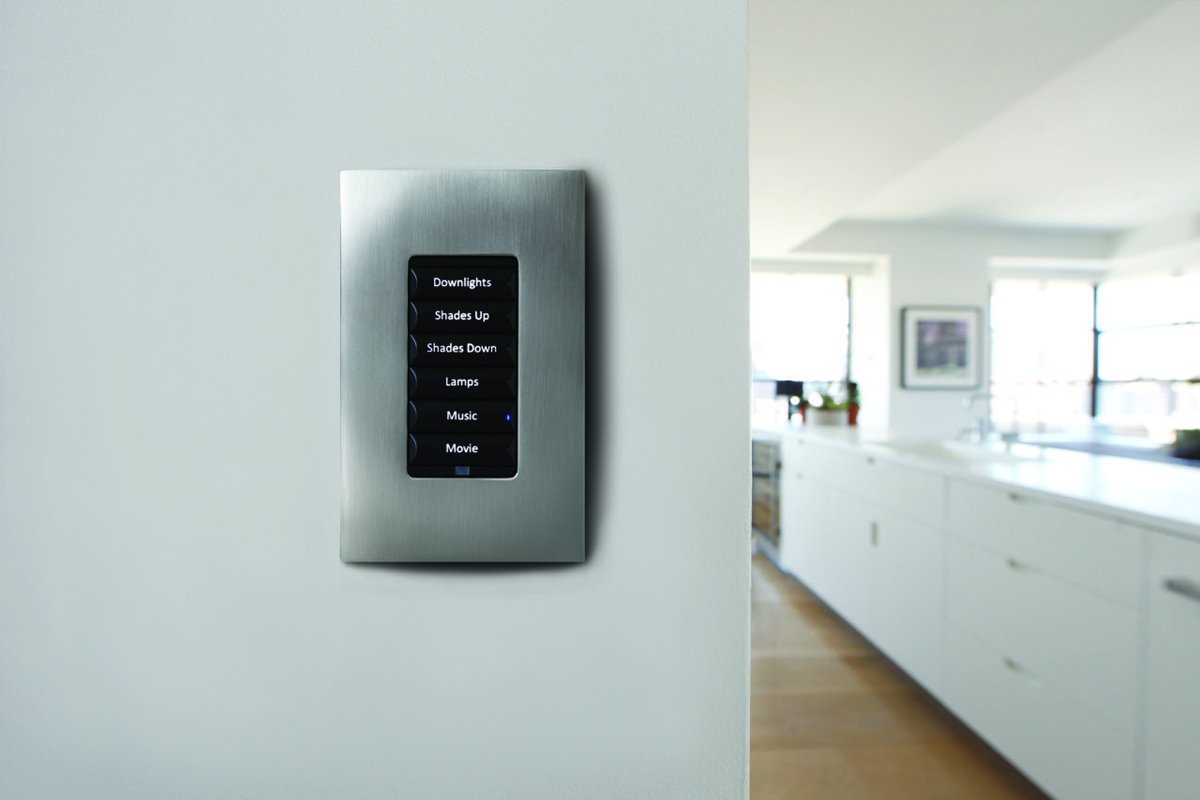 AVUpgrades's tweet photo. Are you starting a new-build or remodeling home project? Do you want to avoid the dreaded “wall acne” that happens when you have a bank of switches on your walls? Centralized lighting is the perfect solution for you! 
#centralizedlighting #avupgrades #control4 #home #automation https://t.co/oKGsb3CHeq