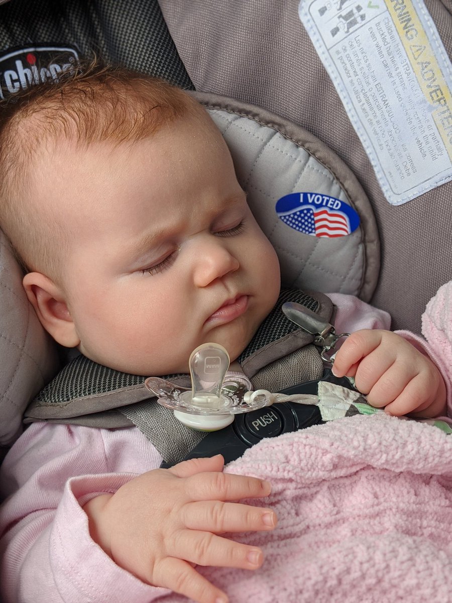 Derrick Marcey (@dmarcey) on Twitter photo Early exit polls in NC are showing that <a href="/ewarren/">Elizabeth Warren</a> is dominating the 0-4 month demographic! Early exit polls in NC are showing that <a href="/ewarren/">Elizabeth Warren</a> is dominating the 0-4 month demographic!