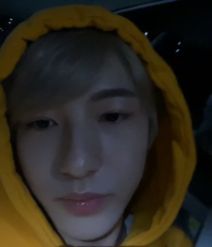 คริส23ㅈ(off) tweet media