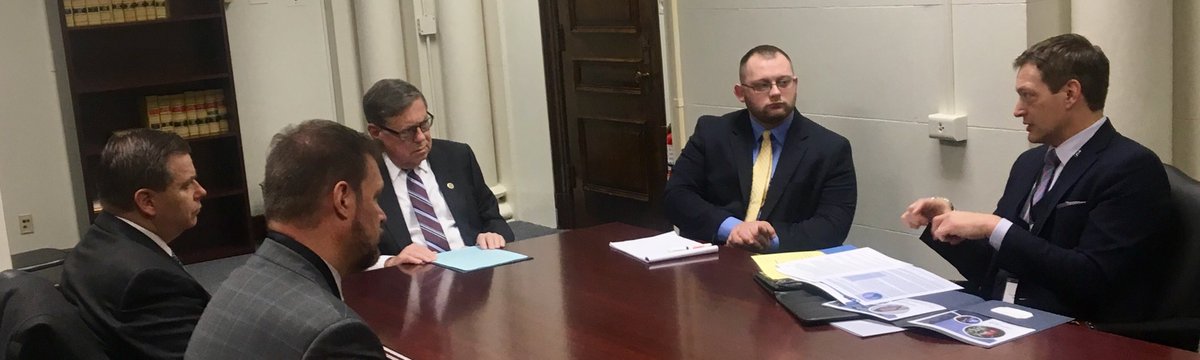 SCSDsupt's tweet photo. Thank you Senator Seward for meeting with us to hear our concerns regarding 1) expense based aid, 2) regional high schools, 3) mental health concerns, and 4) expedited merger provisions. You and your work matter. https://t.co/E1PXcWlKk2