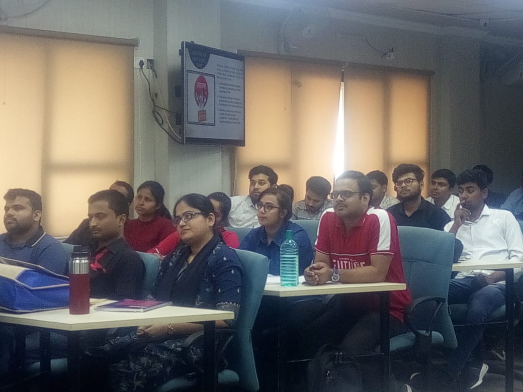 Sonmani_04's tweet photo. #InternationalWomensDay is on March 8th , coming Sunday. Let’s work together to narrow the gender gaps and level the playing field. Presentation at DMI Patna on “Women and Work in Bihar: Barriers and Enablers”. @c3_india @DMI_Patna #Sakshamaa #CloseGenderGap @madhujoshi2009 https://t.co/zPKvvmHmYS