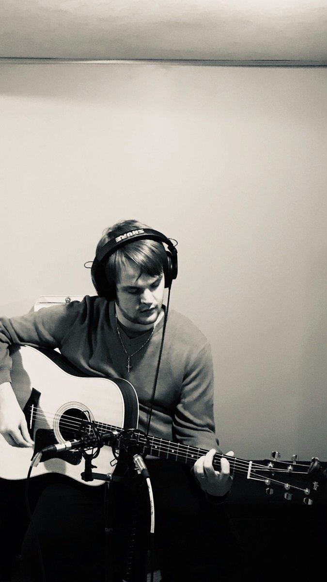 CzarBombaMusic's tweet photo. First day of recording for #ProjectRenaissance was a blast!! #czarbomba https://t.co/gwPA6bUbvr