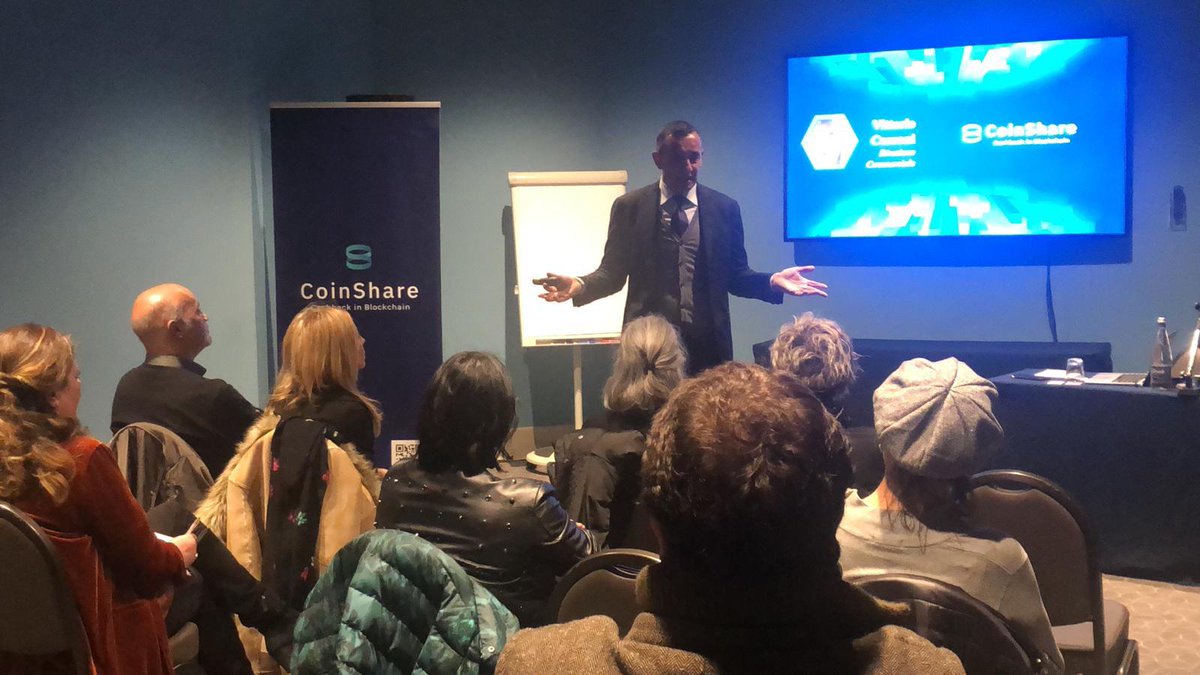 Coin__Market's tweet photo. Il tour "Imprenditori in Blockchain" è iniziato e ieri a Roma si è svolto il primo evento. Oggi, ancora carichi dei risultati ottenuti ieri siamo a Tarquinia! #avantitutta CoinShare! https://t.co/JaGCeYS8Bj