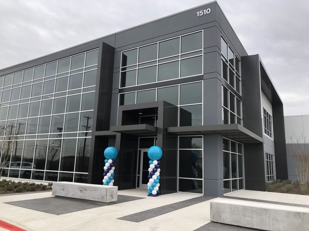 traciefrazier's tweet photo. Welcome to the Grand Opening of @KDC_Development Richardson Data Center • 130k SF Available Now @RichardsonCoC @RichardsonEDP #telecomcorridor https://t.co/IGWq6gGEU5