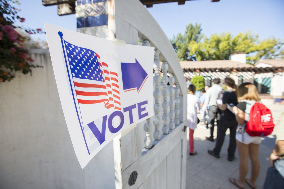calstate's tweet image. Today is #SuperTuesday! Don't forget to flex your civic muscles and cast your vote in the March 3 primary.
And discover how new on-campus vote centers are serving thousands of students at 11 CSU campuses: bit.ly/3bAEDPJ.