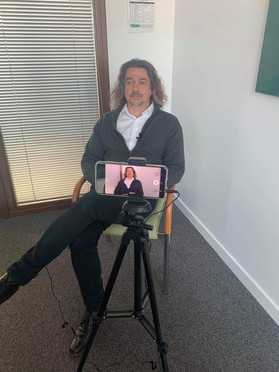 cciseinestuaire's tweet photo. 🚗 La CCI mobile est restée au garage, Christophe Colomer est allé à notre rencontre pour témoigner de son expérience des Rencontres sans CV. Restez connectés !
#lrscv #emploi #recruterautrement https://t.co/LxChUrOt19