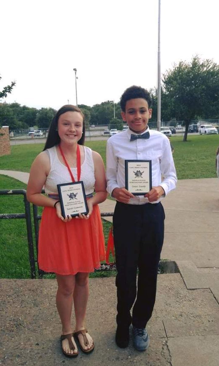 <a href="/WoodrowSoftball/">WWilsonSoftball</a> <a href="/woodrowbasketb1/">Woodrow Basketball</a> <a href="/woodrow_sports/">Woodrow Wilson Athletics</a> <a href="/sarahsoftball14/">Sarah Cameron</a> <a href="/GoosbyGrant/">Grant Goosby</a> <a href="/TheBucNews/">JL Long MiddleSchool</a> Good luck to both athletes tonight. Grant in regional quarter finals &amp; Sarah starting her senior season in softball. JL Long making great students &amp; athletes.  #howcanyounotlovethiskid