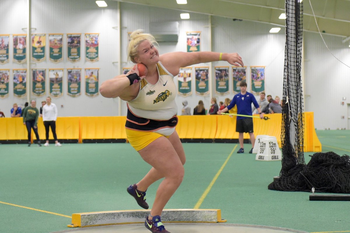 NDSUTrackField's tweet photo. The Bison women scored 66 of a possible 78 points in the throwing events at the Summit League Championships. 

👊🏽 35 out of 39 in shot put
👊🏽 31 out of 39 in weight throw https://t.co/6UCSr8IYpO