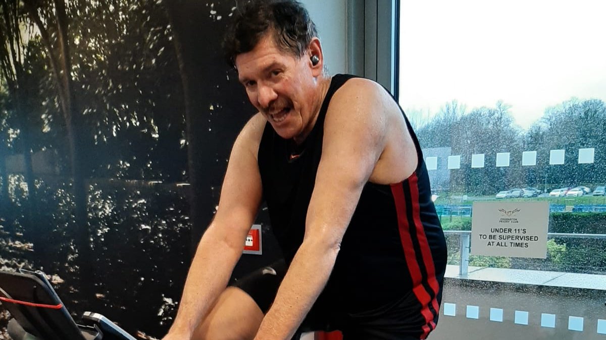 smartworksbhm's tweet photo. We've reached the half way point of #spinforsmartworks and our incredible teams have raised over Β£4000 for #smartworksbhm so far! You can follow the progress of our 16 teams at https://t.co/yzwF3mocTW #smartworks #pedalforapurpose https://t.co/Uq2KBRus2f