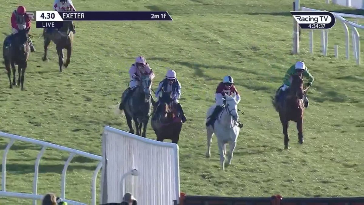 Exeter Racecourse On Twitter Another Exciting Finish As Daytime Ahead Gets Back To Winning Ways Under Bryan Carver In Our Final Race This Afternoon Https T Co Wcmwkiddra