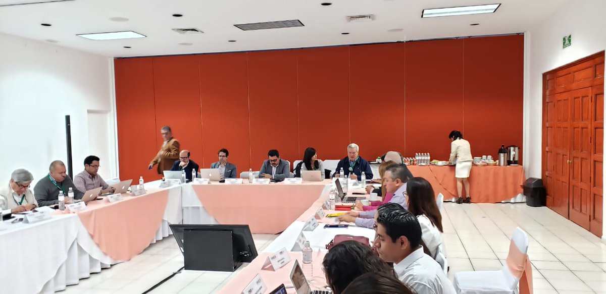 dpedgo's tweet photo. Con la participación de Nuestro Director General Lic. Francisco Esparza, con Instituciones y Dependencias de Pensiones y/o Seguridad Social  a nivel nacional. #Oniess. Con la participacion de #Sociux+ . Organismo internacional. https://t.co/27sIG2r5rA
