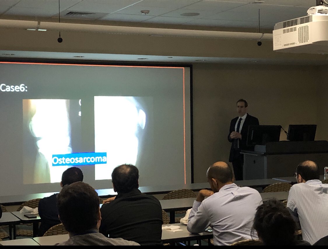 PittRadiology's tweet image. Great case conference by Dr. Jonathan Samet from @LurieChildrens sharing the Samet Method for evaluating pediatric bone lesions. @JonathanDSamet